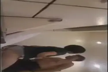 Cewek Cantik Pasrah Diajak Bersetubuh Hotel